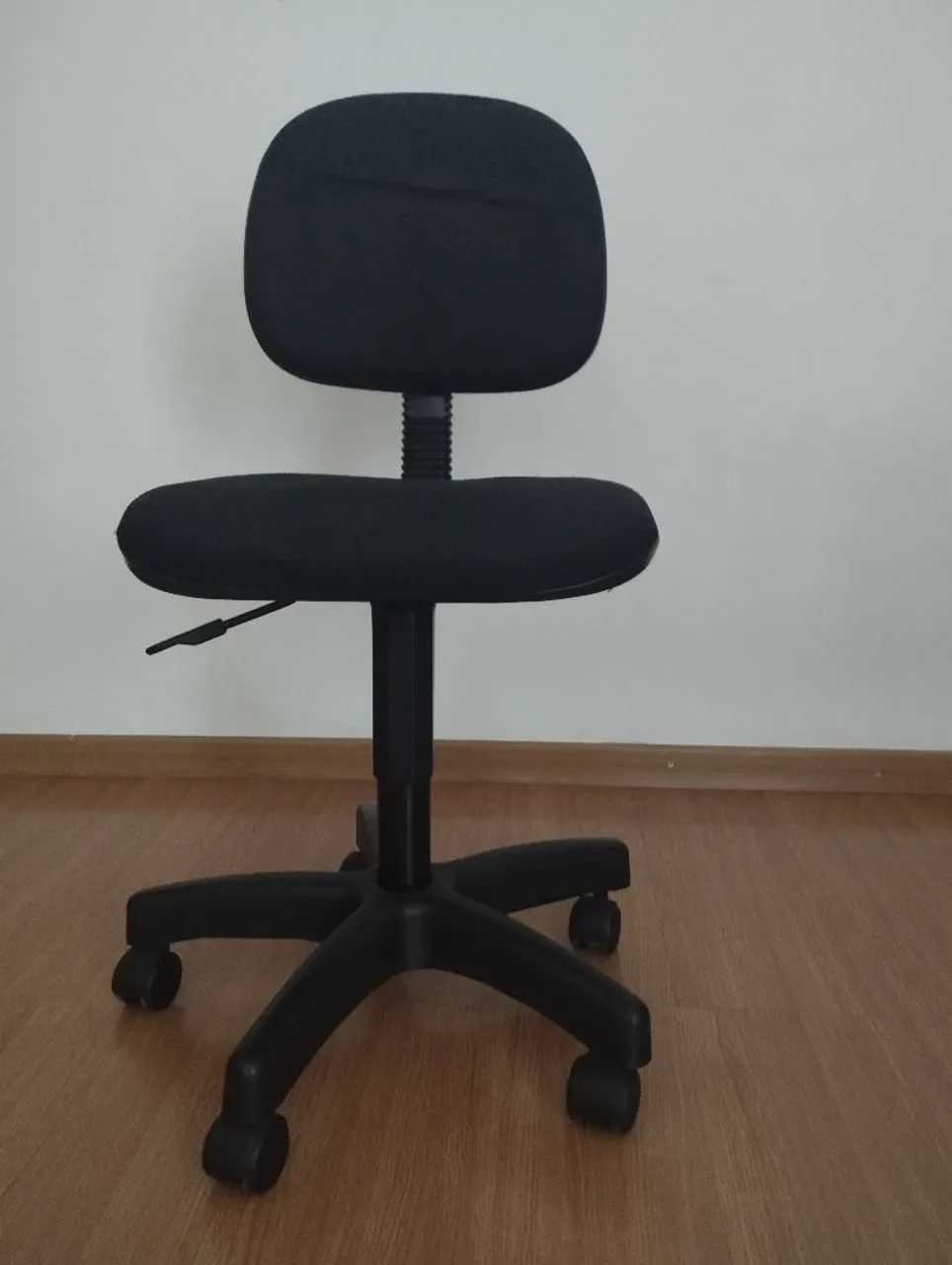 Escrivaninha mais cadeira - Foto 2