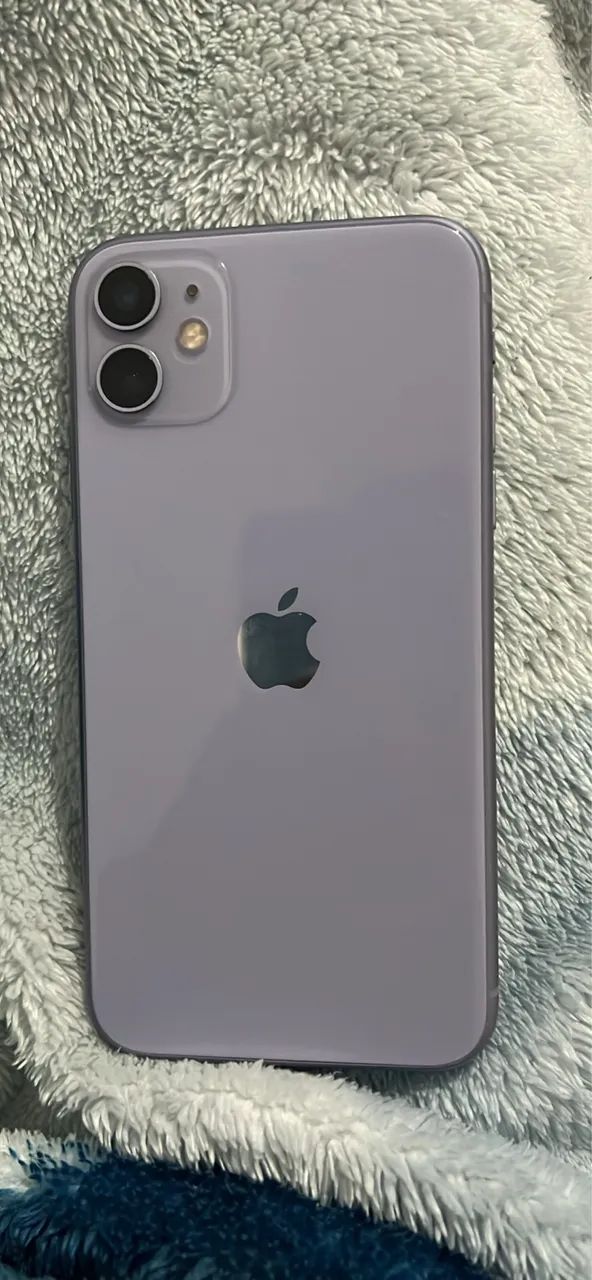 iPhone 11 128GB roxo  - Foto 2
