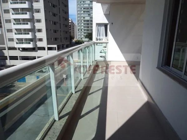 Apartamento com 2 Quartos para aluguel, 78m ² - Foto 2