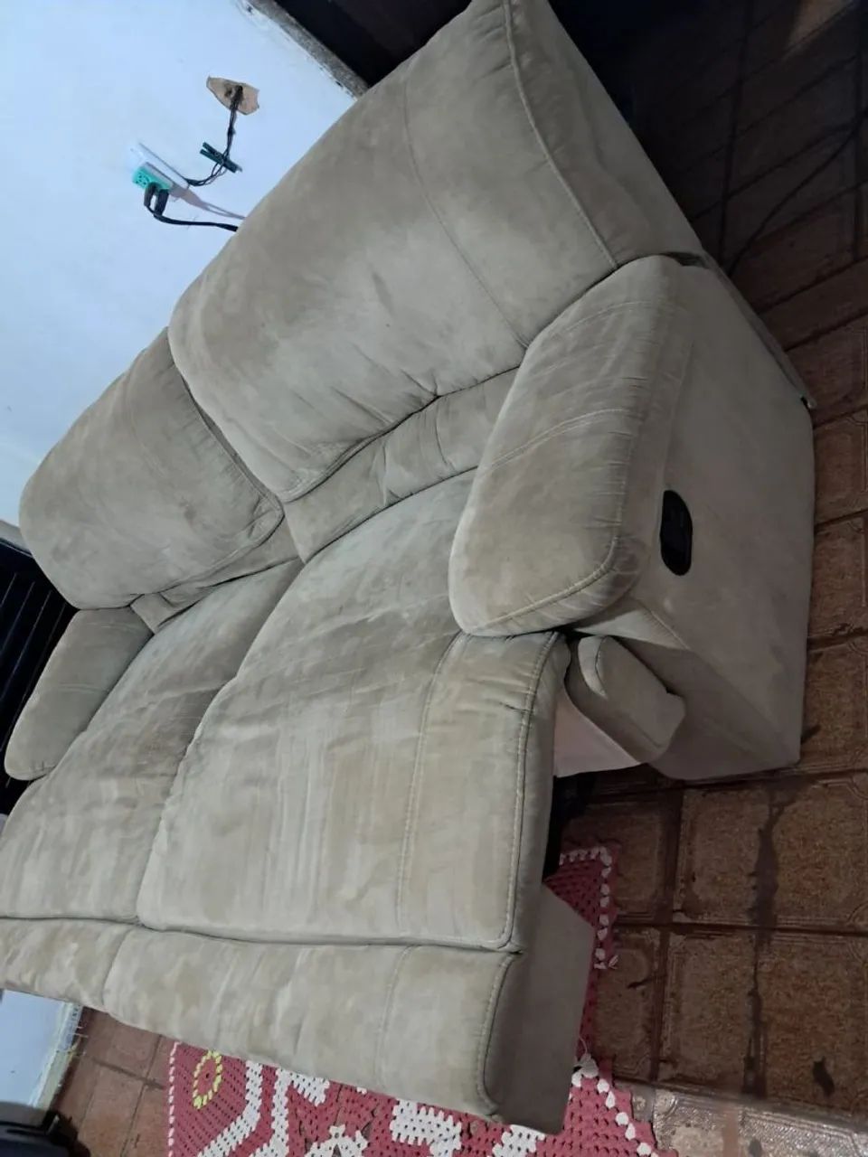 Sofá reclinável com sistema de reclinável de mola  - Foto 3