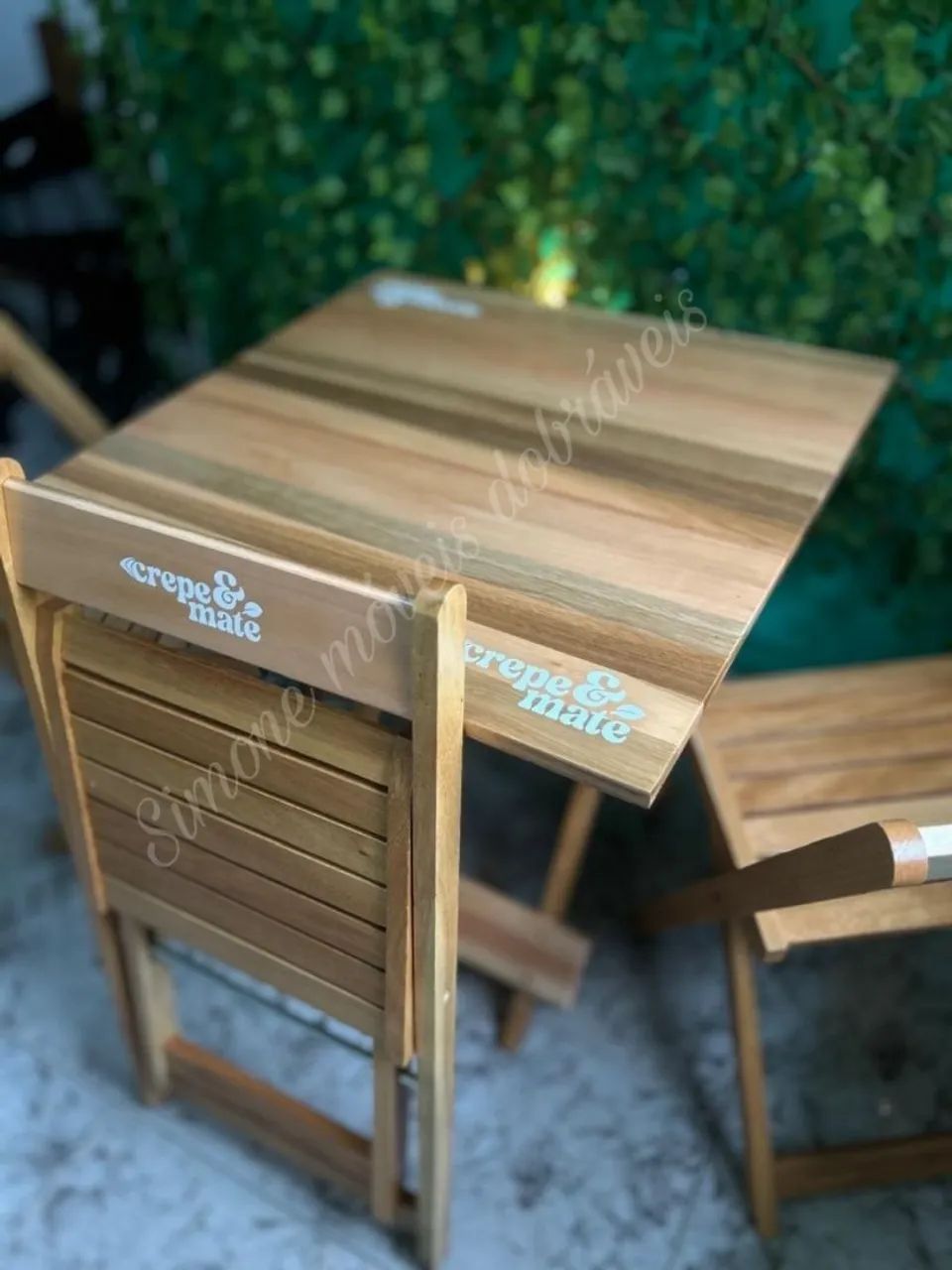 Mesa dobravel 70x70 em madeira maciça