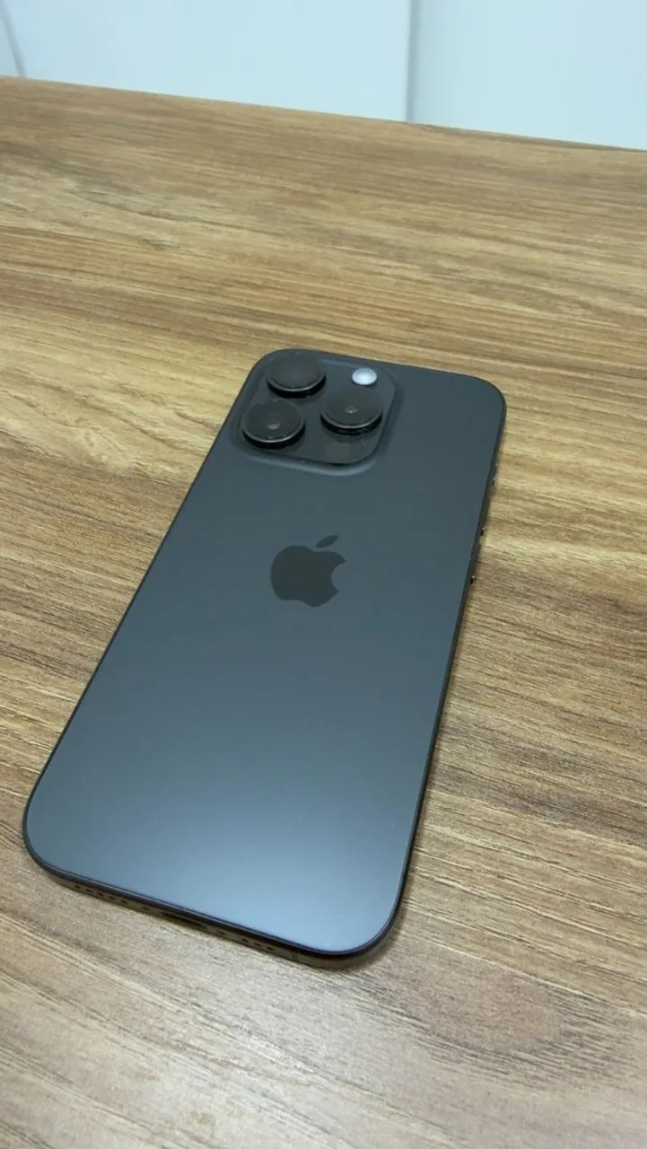 iPhone 15 PRO - Foto 3