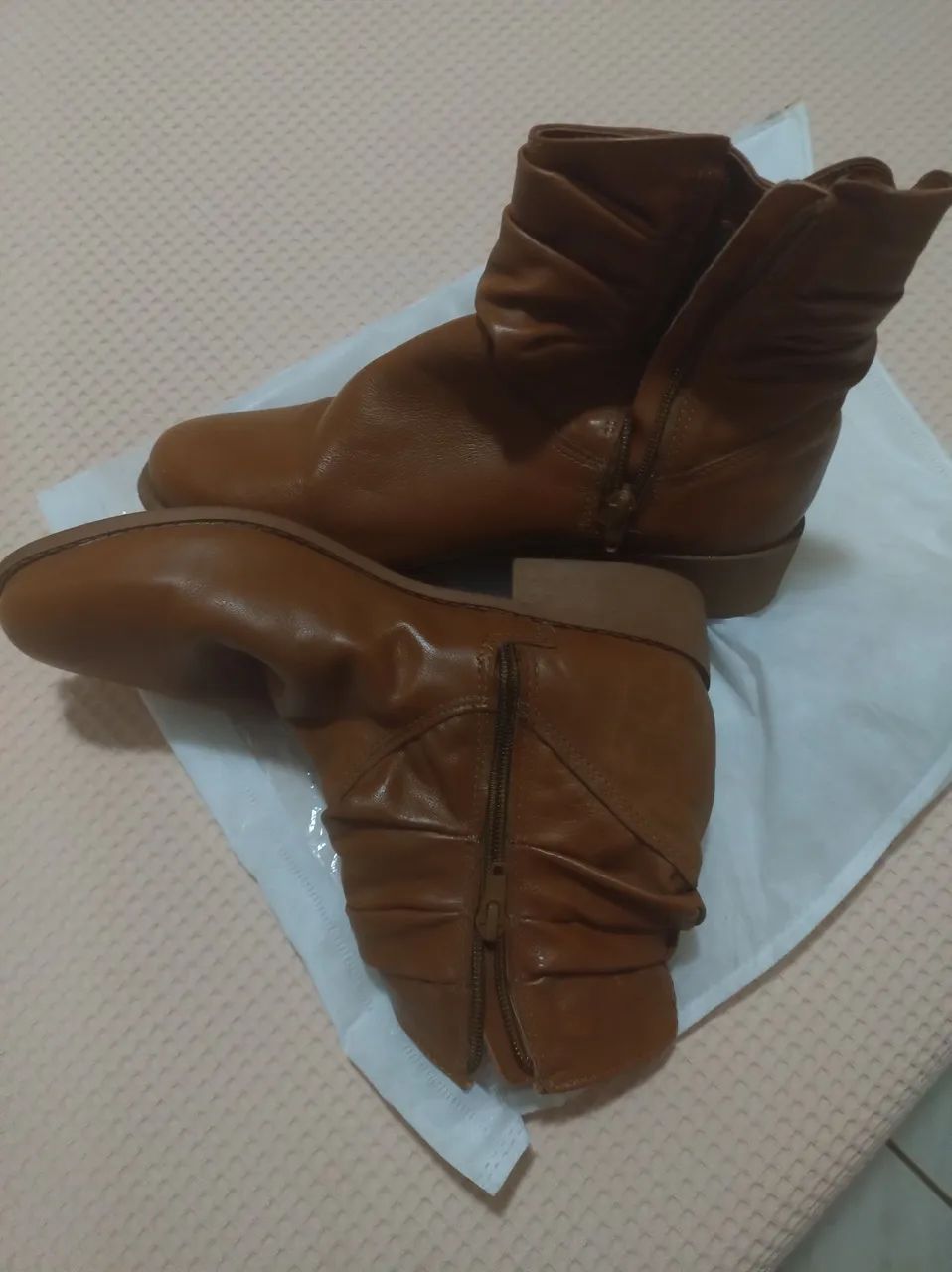 Bota estilosa  - Foto 3