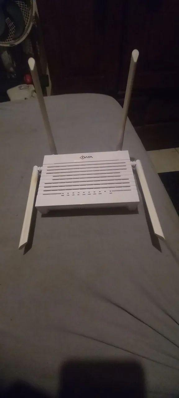 Roteador para vender 4 antenas 