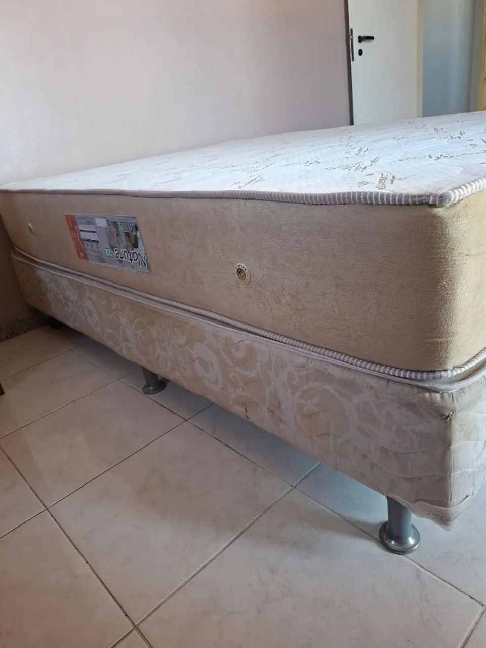 Vendo cama box casal - Foto 3