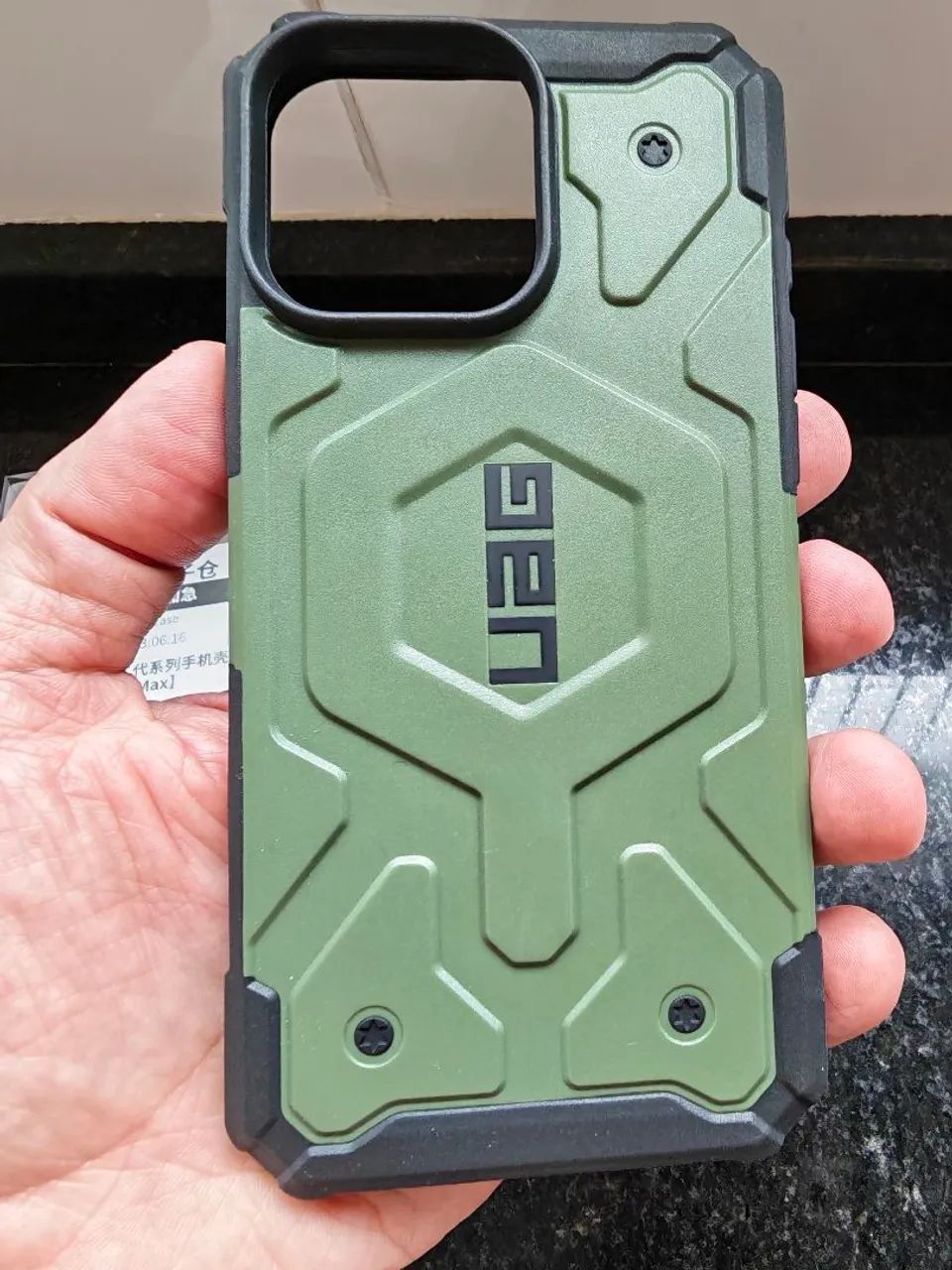 Capa Case UAG IPhone 16 Pro Max