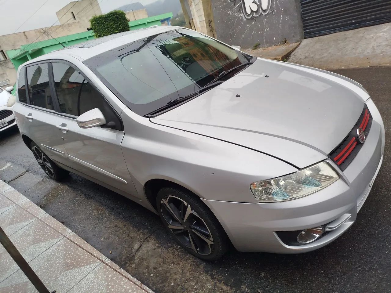 Fiat Stilo Dualogic 1.8 Sporting Flex 8V 5P 2010 - Foto 2