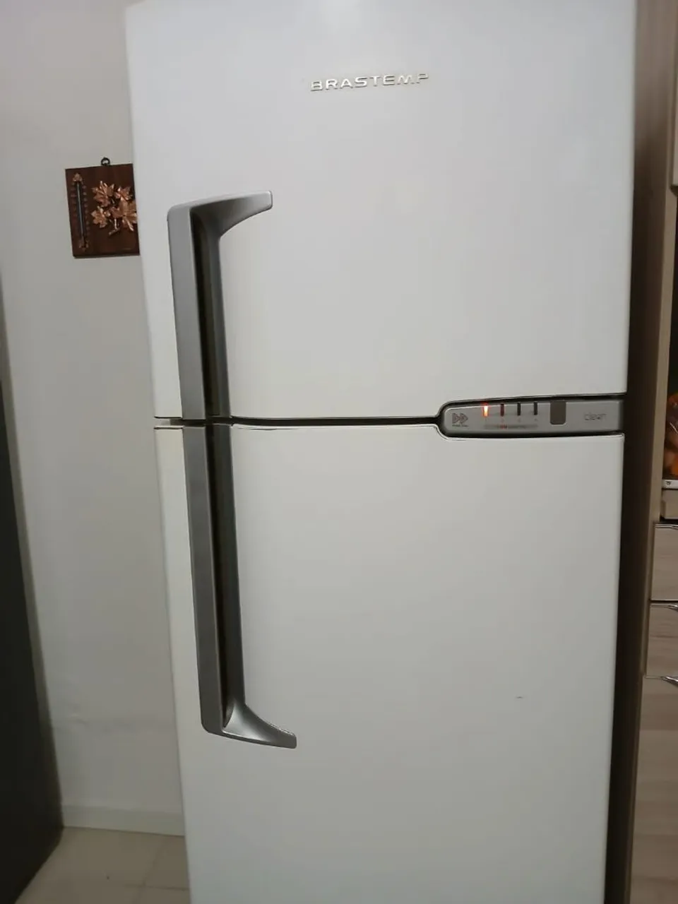 Geladeira Brastemp frosfree 375 litros - Geladeiras e Freezers