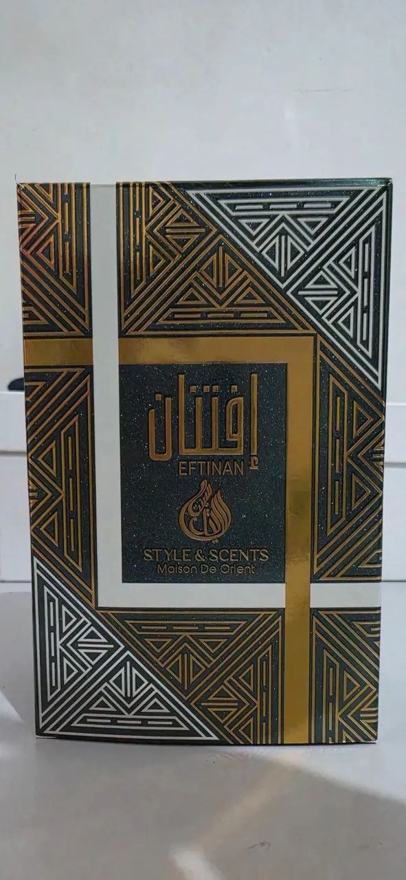 Eftinan Eau de Parfum - Style & Scent perfume Árabe 