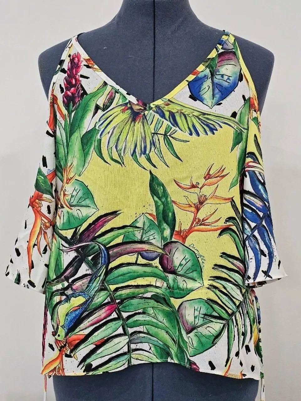 Blusa Fem.Estampada Damyller Nova c etiqueta G