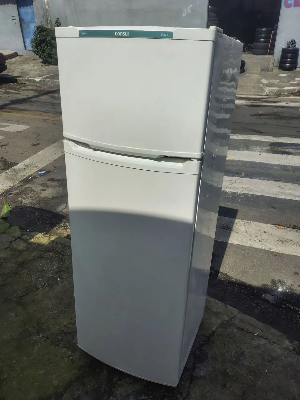 Vendo geladeira consul