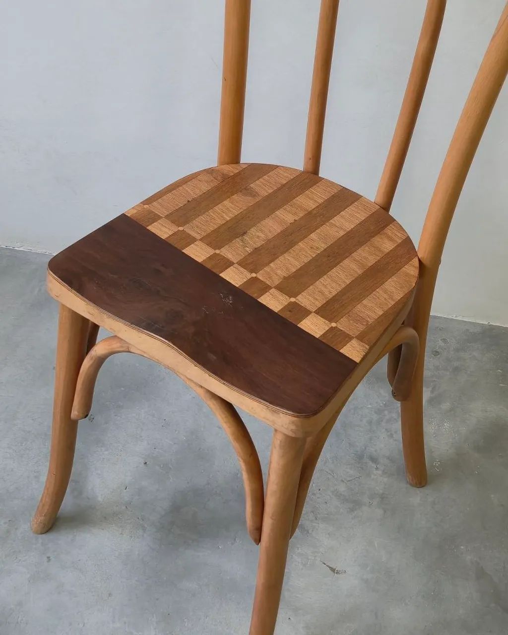 Mesa e cadeiras, puro charme! - Foto 4