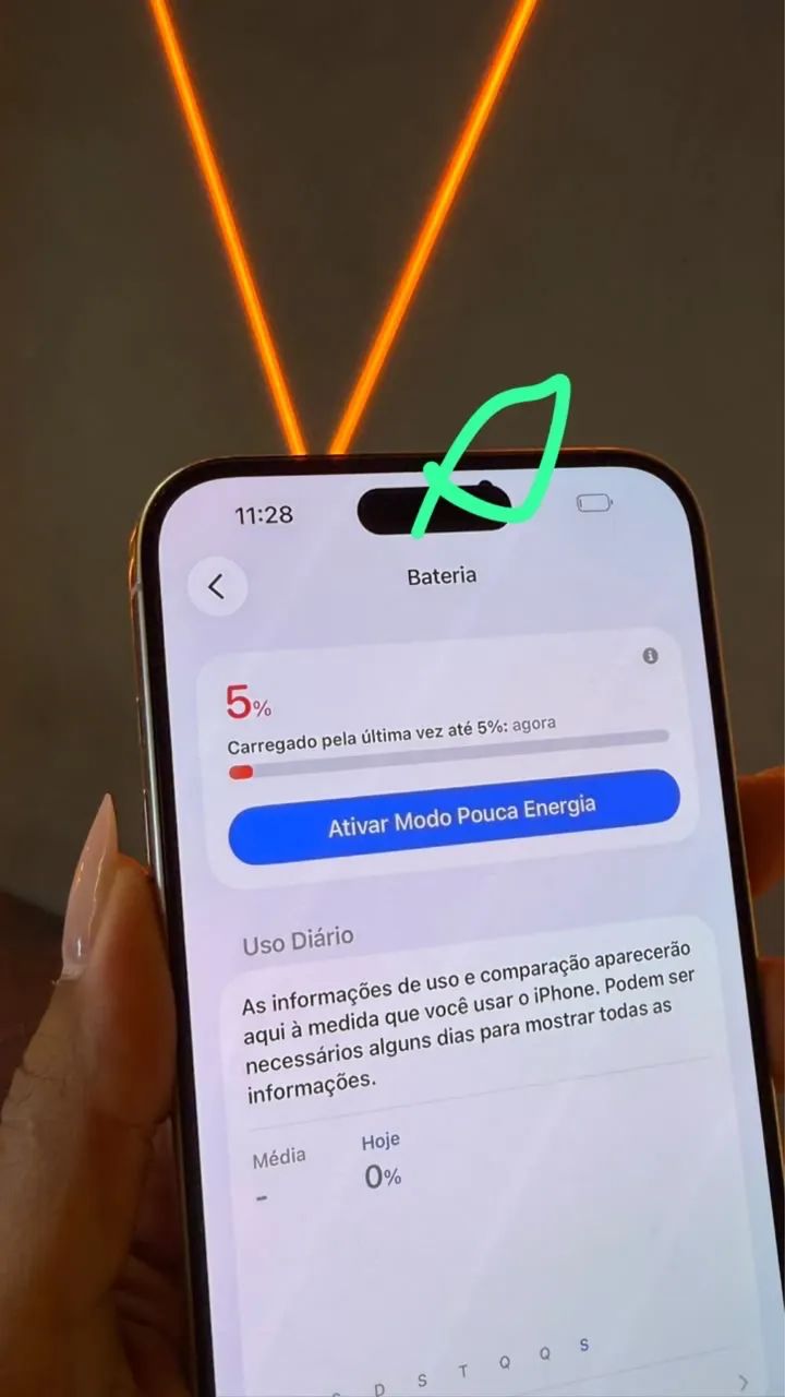15 PRO MAX COM DETALHE NA TELA - FUNCIONA PERFEITAMENTE  - Foto 3