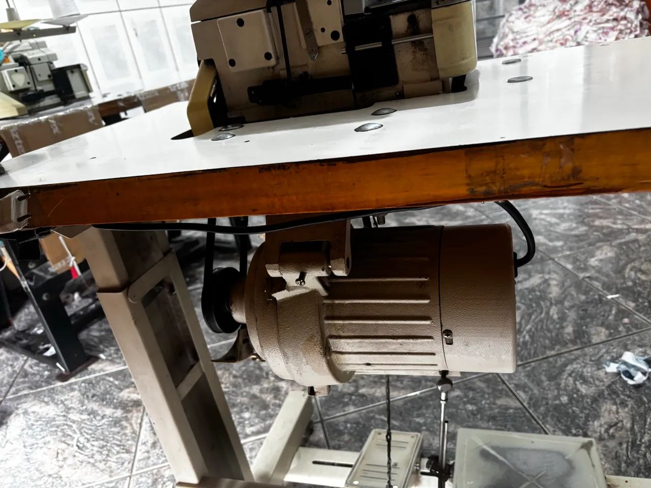 Maquina Interlock - Foto 4