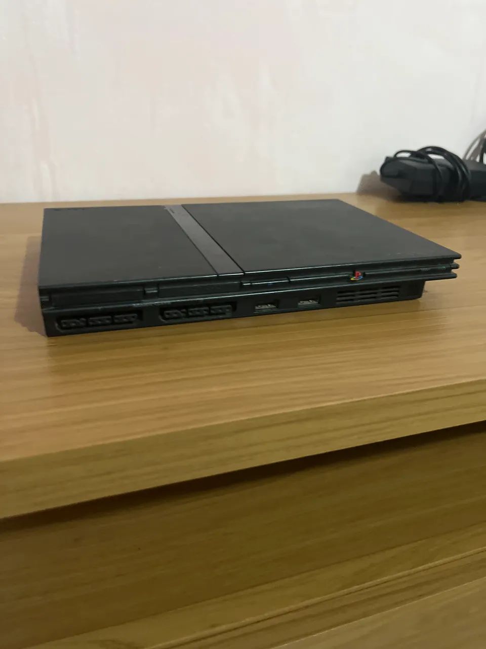 Playstation 2 com 2 controles usado - Foto 2