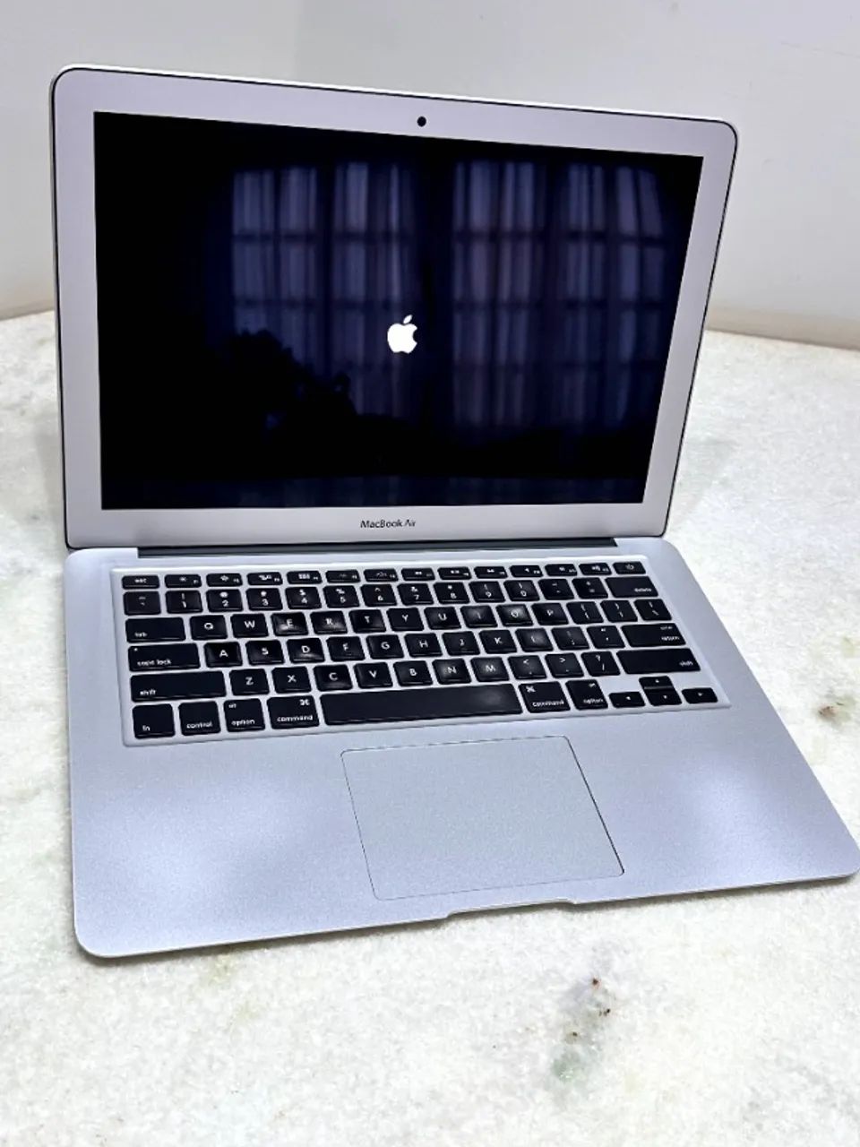 MacBook Air (13-inch, 2017) Excelente estado