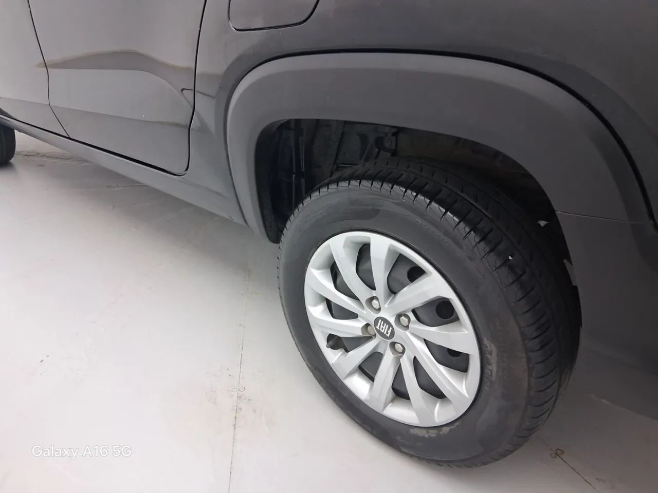 Fiat Strada Freedom 1.3 Flex 8V CD, foto 12 de 18