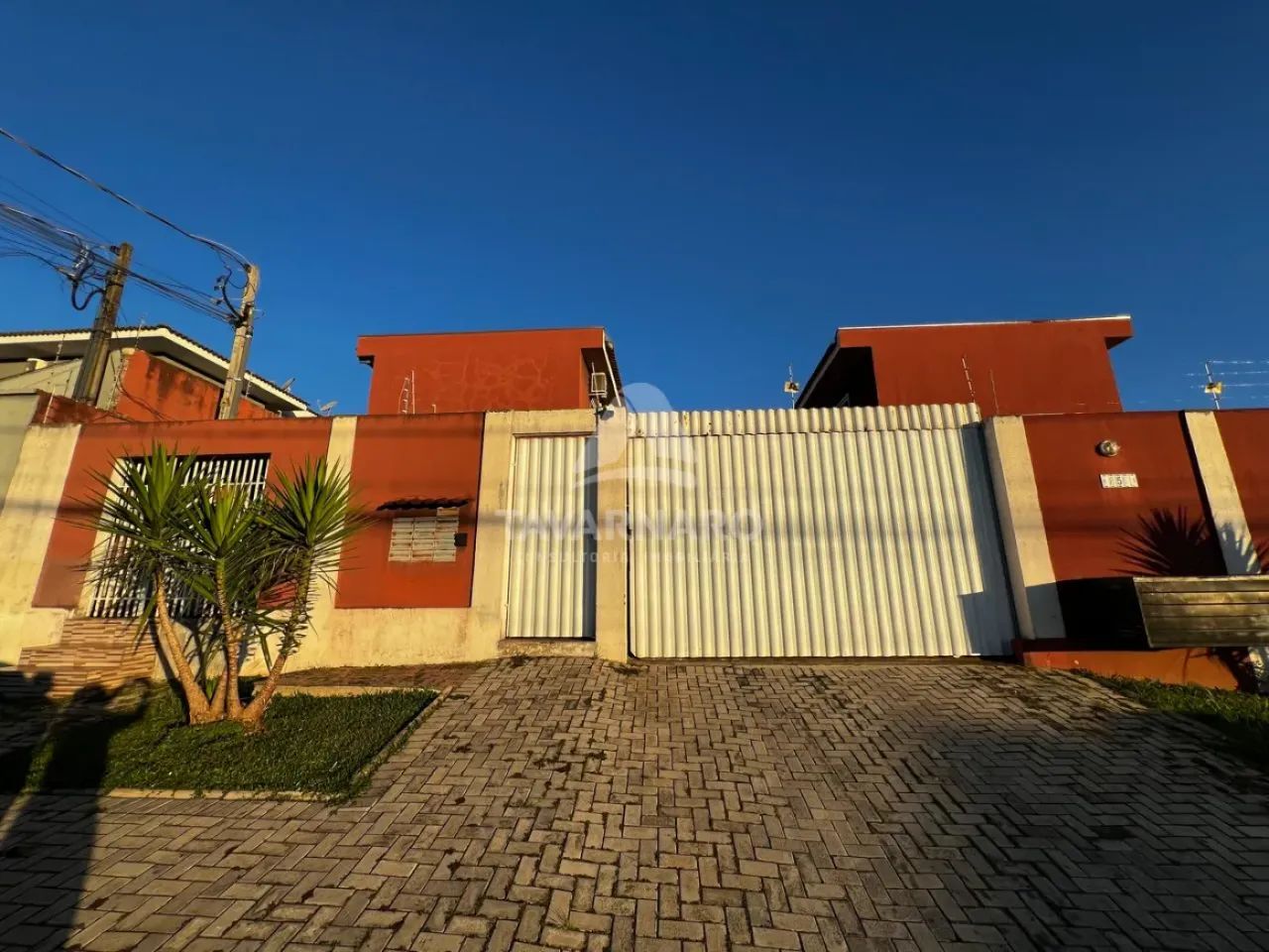 Sobrado Semimobiliado em Uvaranas! - Foto 2