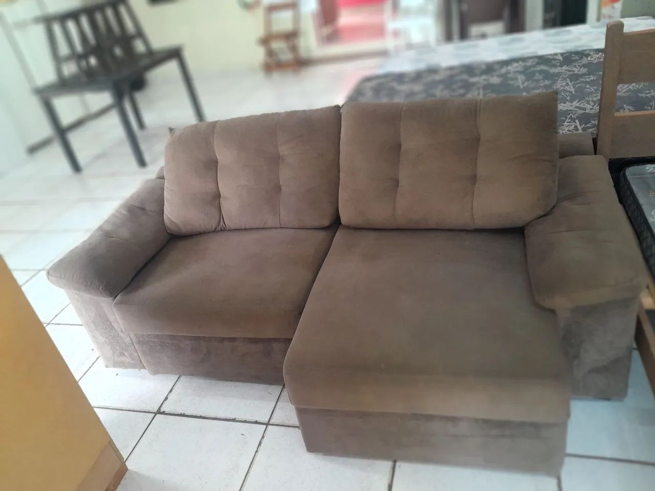 SOFA RETRÁTIL  CONSERVADO