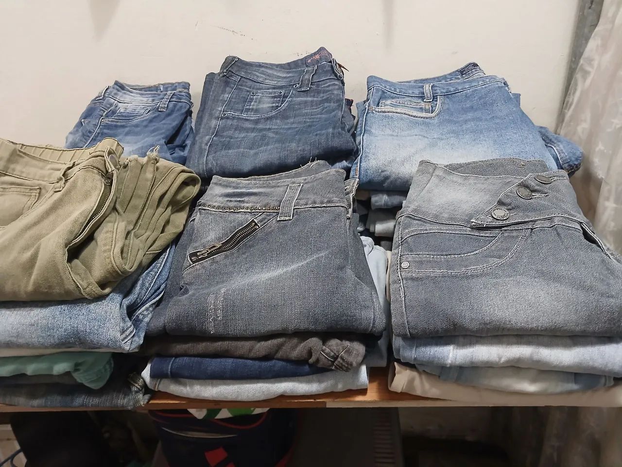 diversas calças jeans mini brecho  - Foto 2