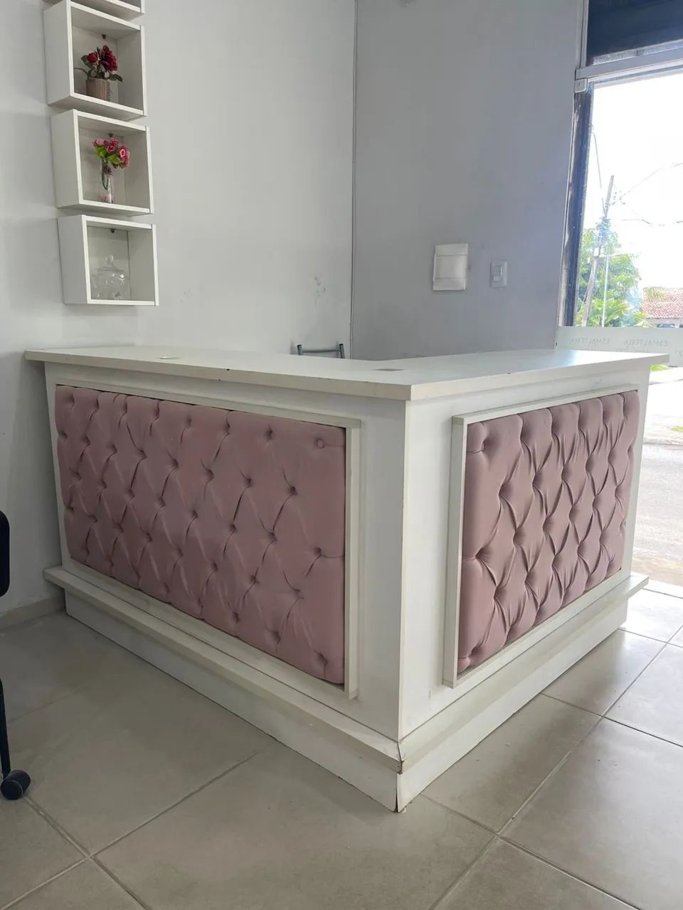 Balcão de recepção  - Foto 2
