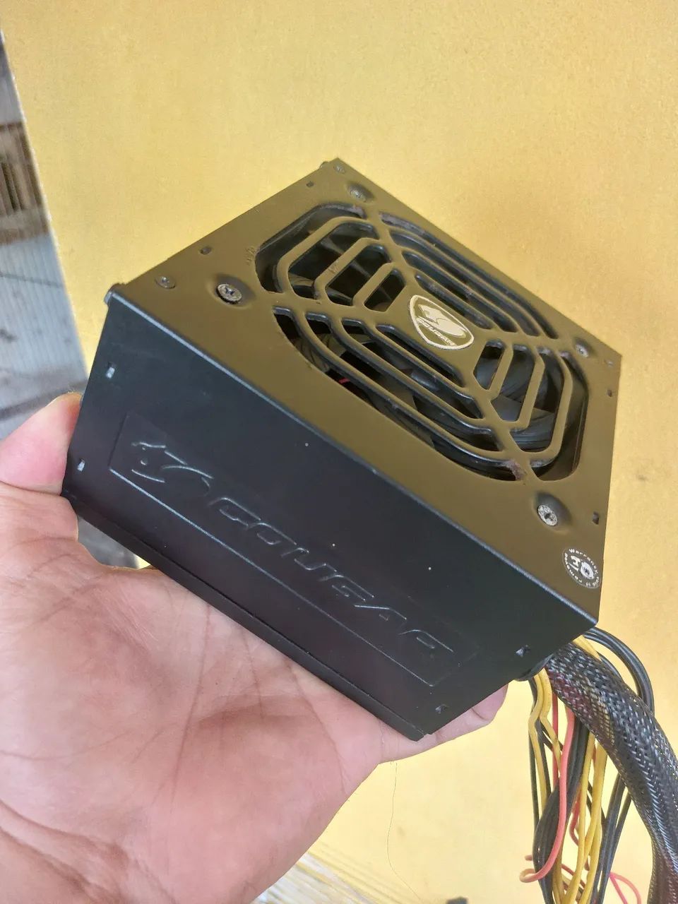 FONTE ATX COUGAR VTC 600W 80PLUS WHITE  - Foto 4