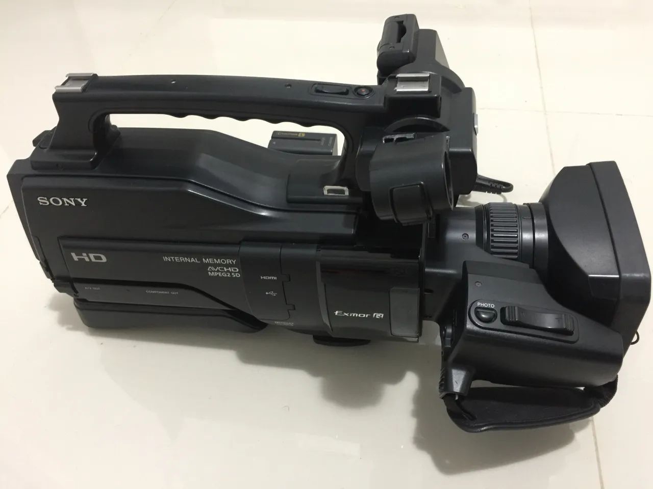 SONY HXR MC2000 PARA VENDER LOGO