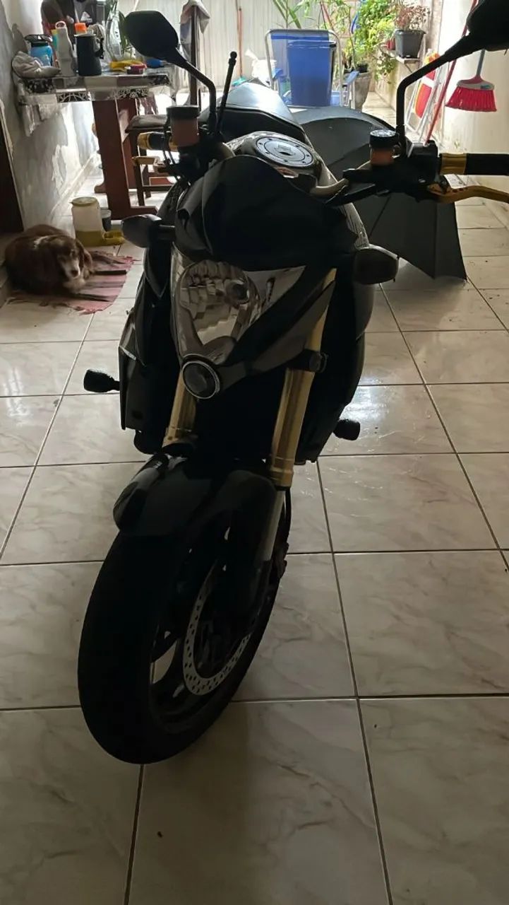 HONDA CB 1000R 18 MIL KM IPVA PAGO AC TROCA  - Foto 5