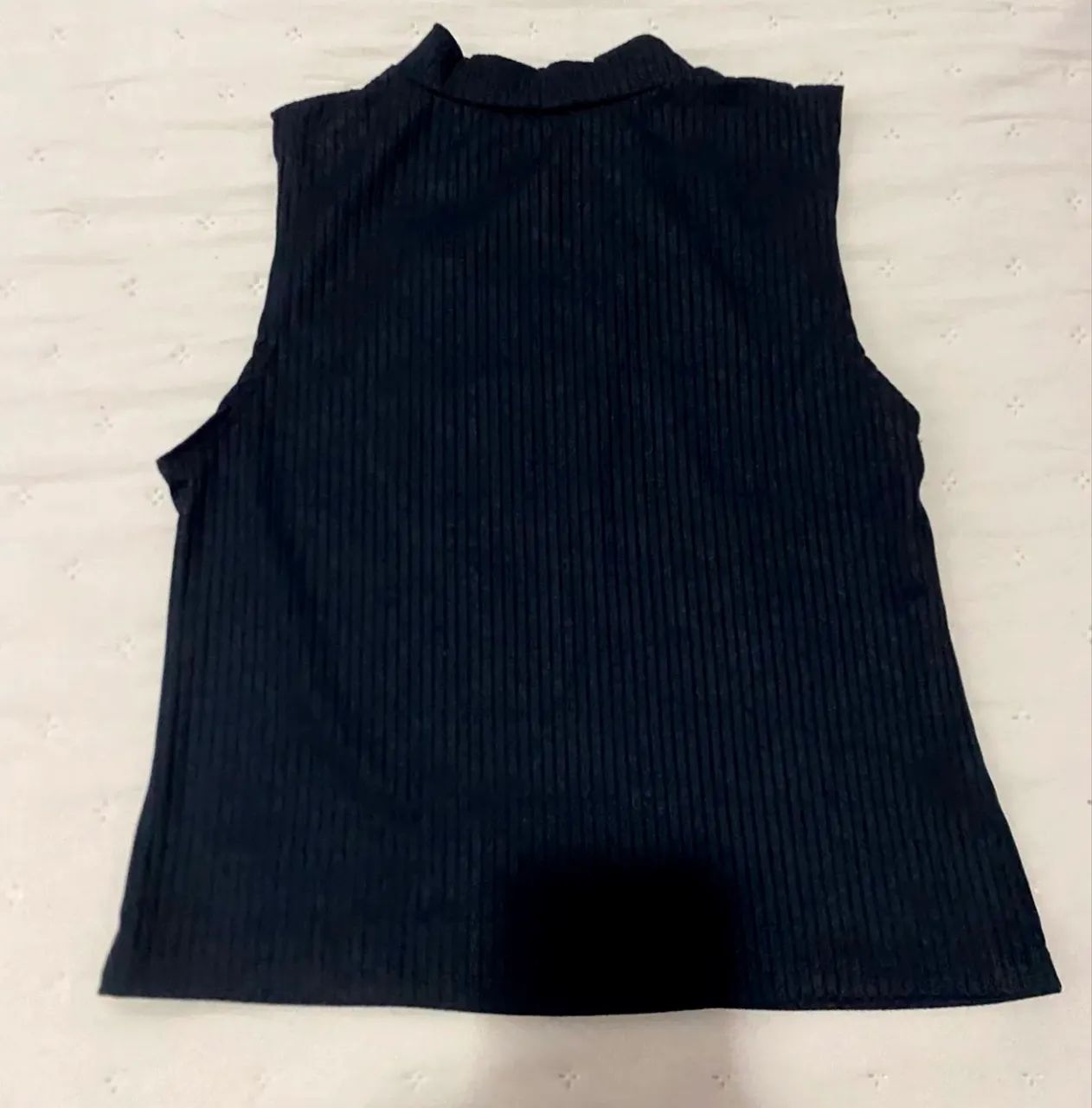 Blusa preta - Tamanho P - Nova  - Foto 4