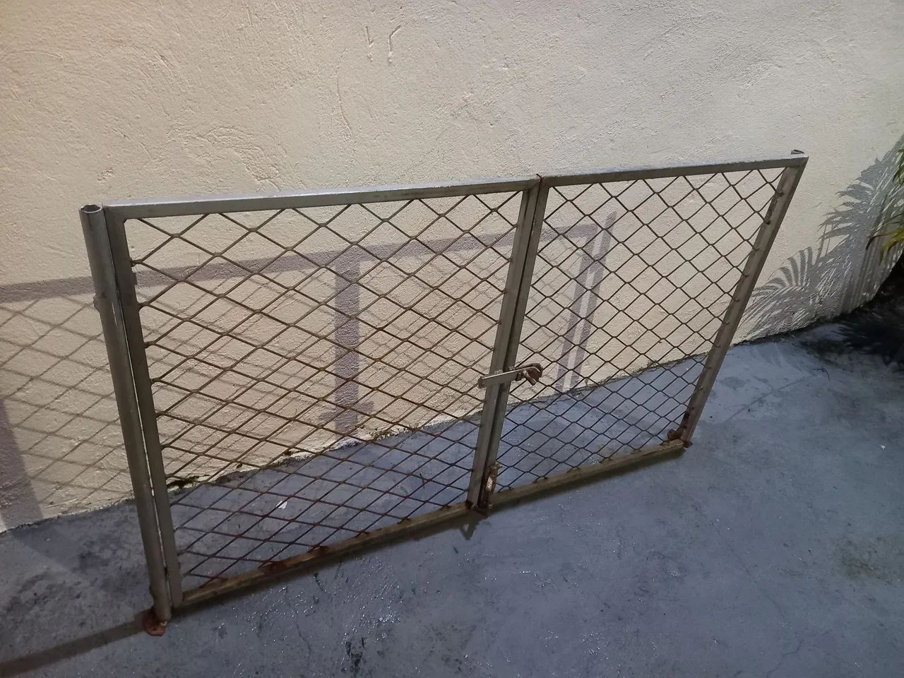 Portão de ferro
