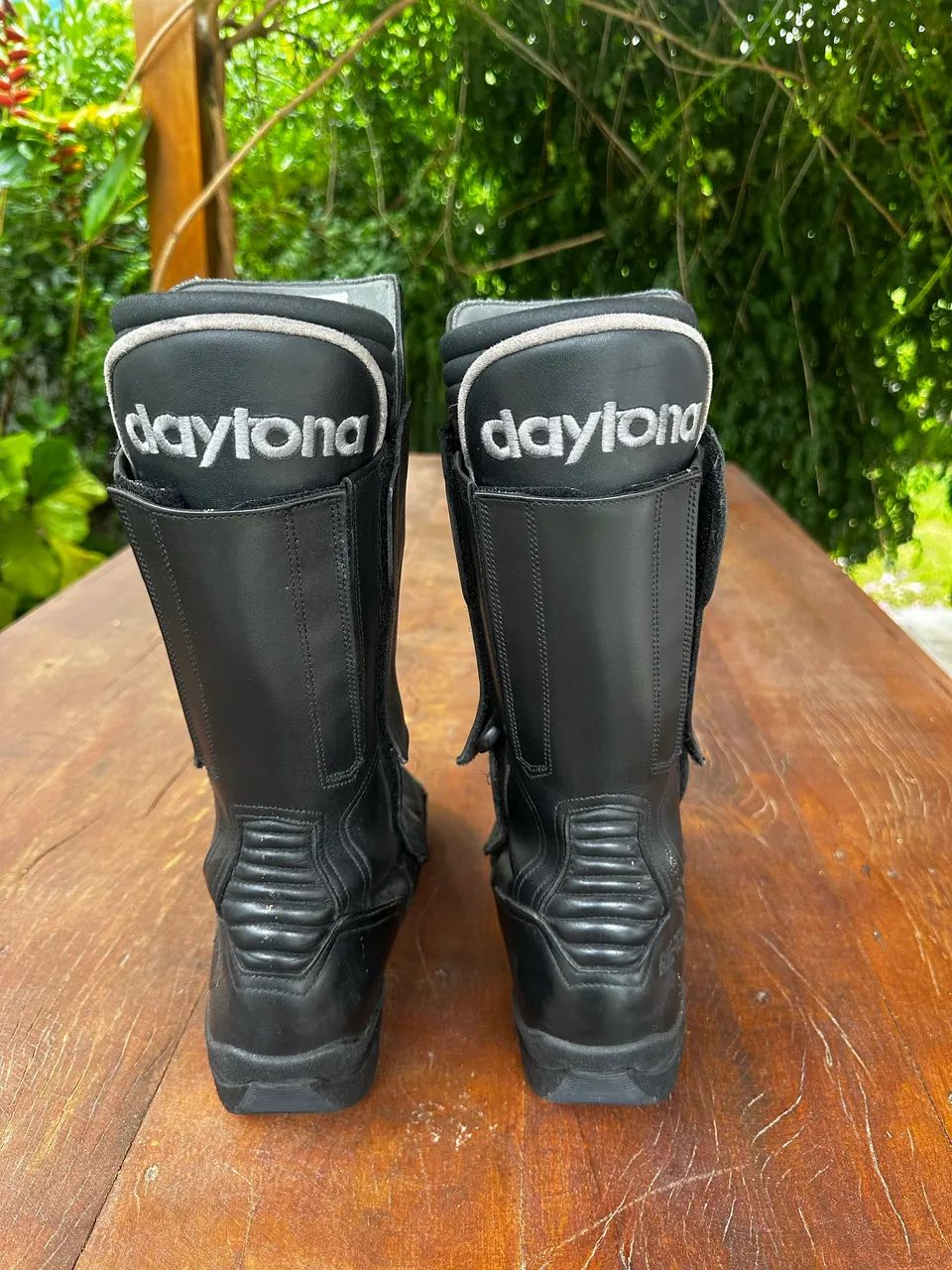 BOTA MOTOCICLISTA COURO DAYTONA ALEMÃ 