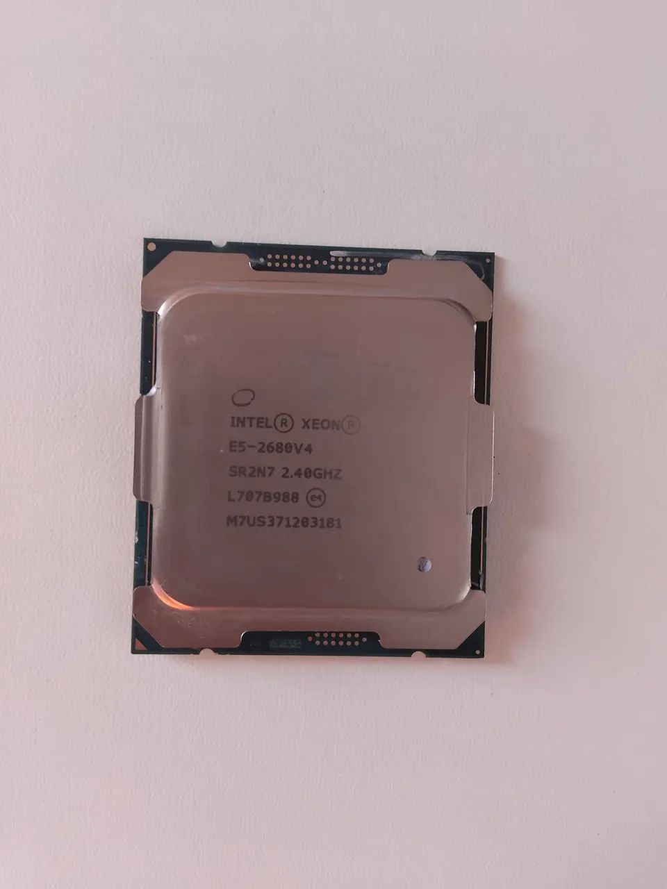 Processador Intel Xeon E5-2680 v4 14 Núcleos / 28 Threads LGA 2011-3