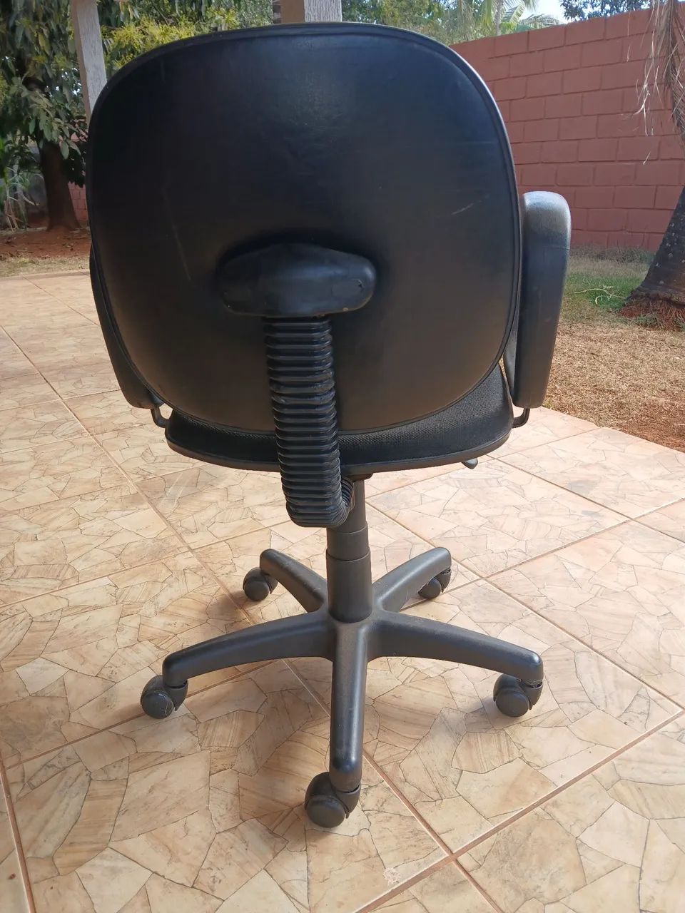 Cadeira com rodinha - Foto 2