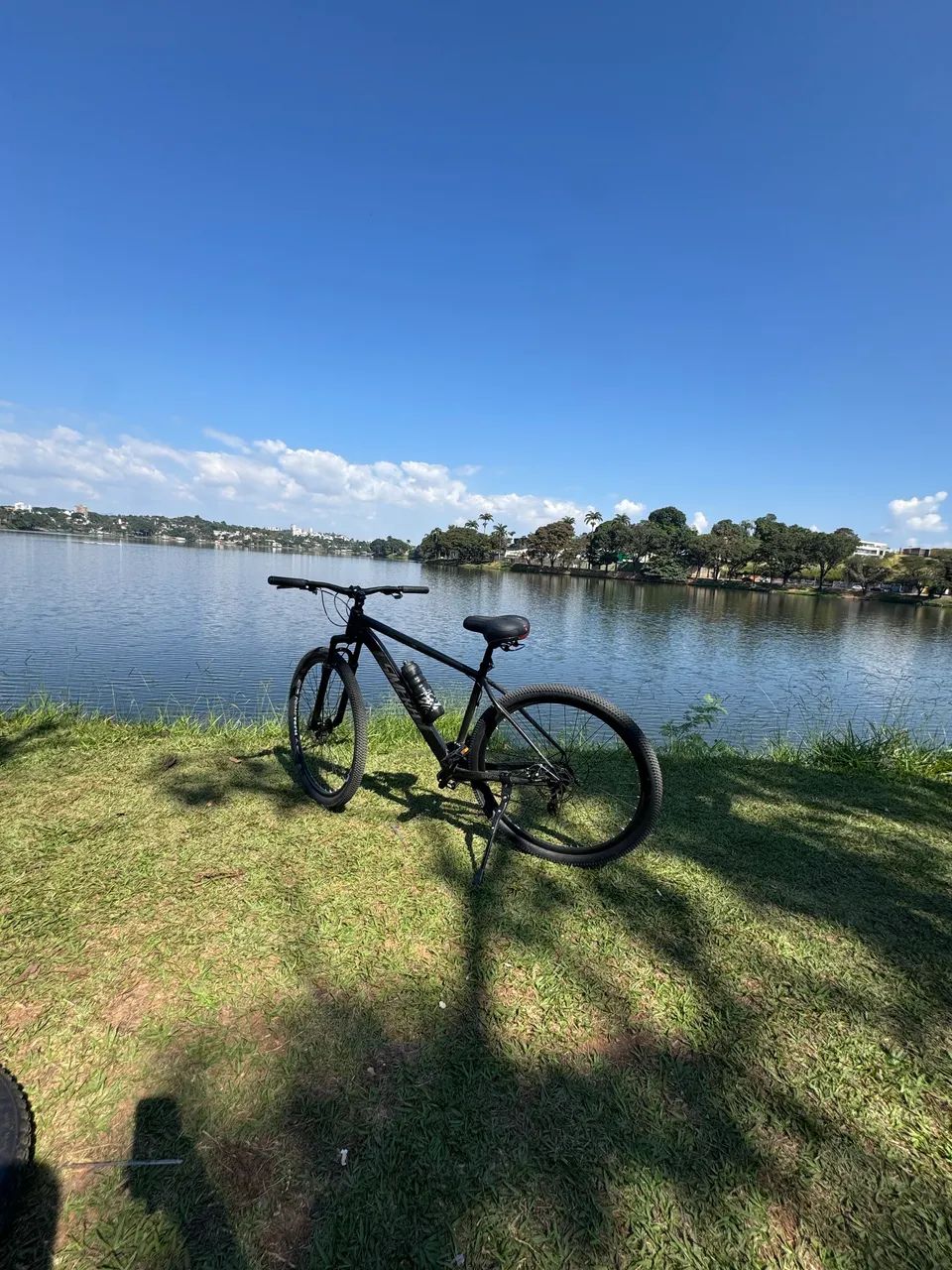 Vendo bicicleta aro 29  - Foto 2