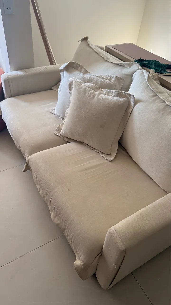 Sofá Retrátil - Novo e Perfeito Estado