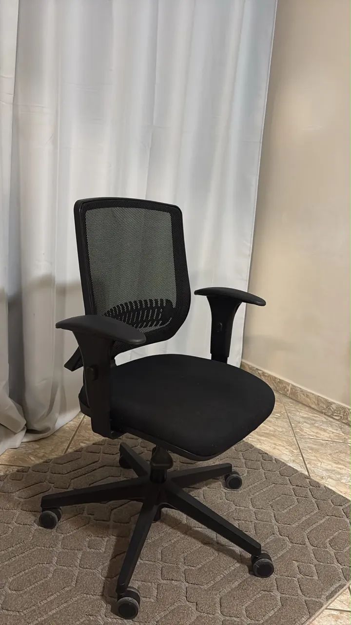 Cadeira Flexform Uni All Black - Impecável - Foto 2