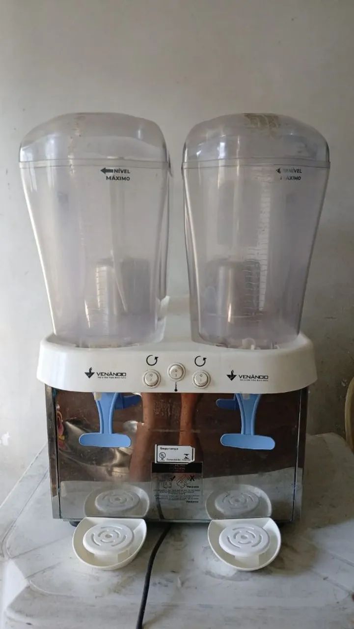 Refresqueira Venâncio Dupla 32L - Excelente Estado e Funcionando