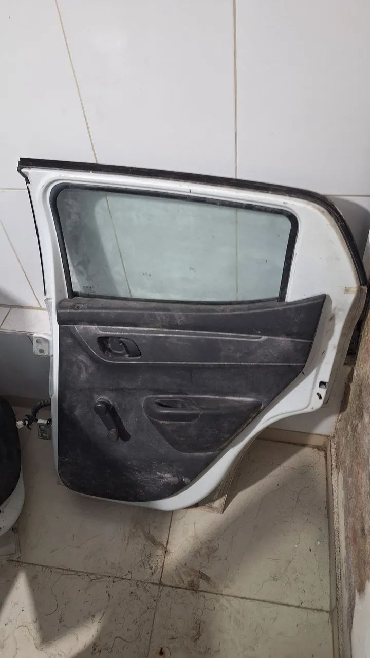 Portas kwid - Foto 2