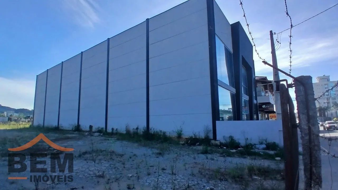 Sala Comercial à venda em Camboriú. - Foto 3