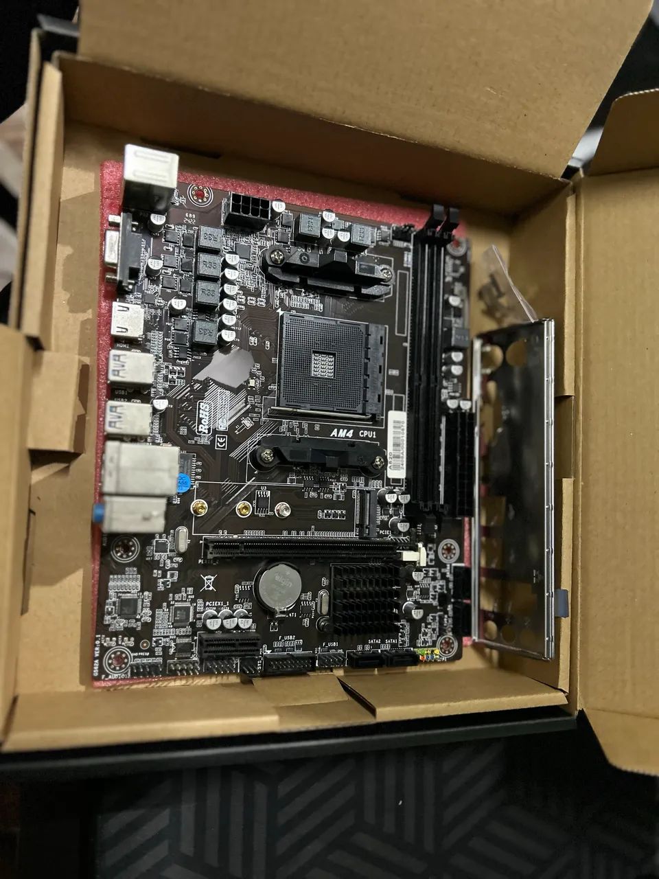 Vendo Placa mãe A520M Oem - Foto 3