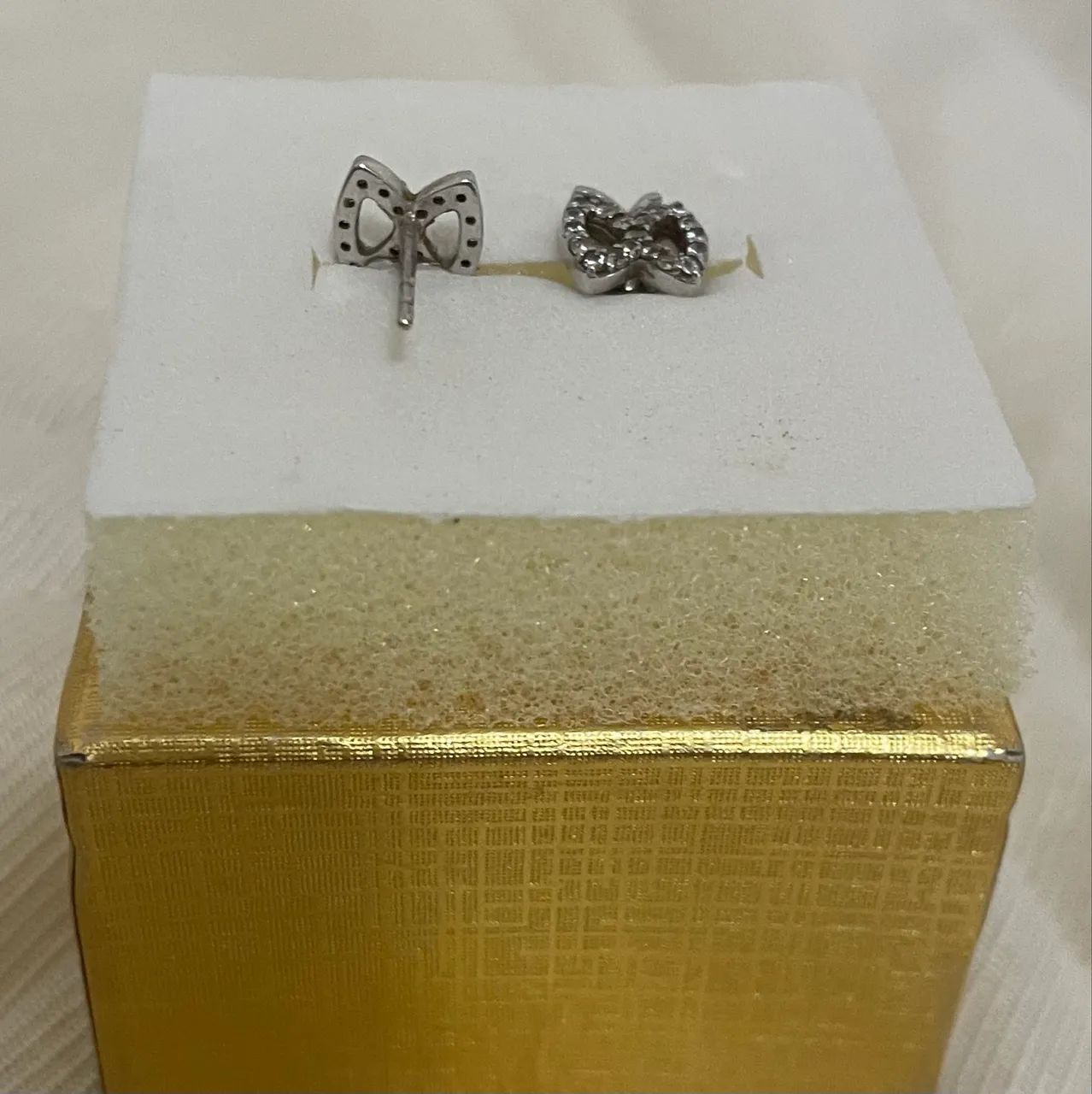 Brinco ouro branco 18k - Foto 3