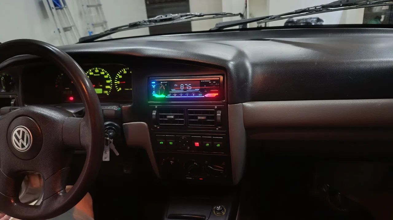 Volkswagen Quantum 2.0 MI 2000 - Foto 4