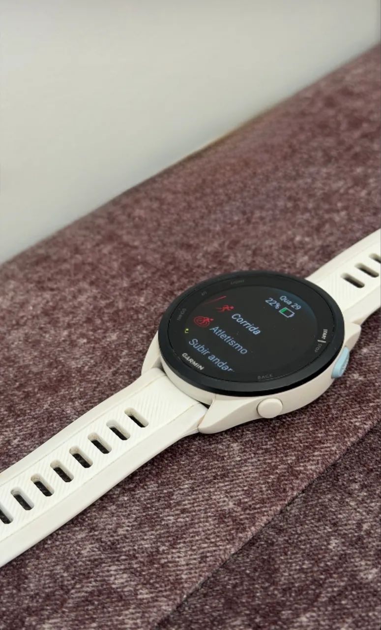 Smartwatch Garmin Forerunner 165 Semi-Novo