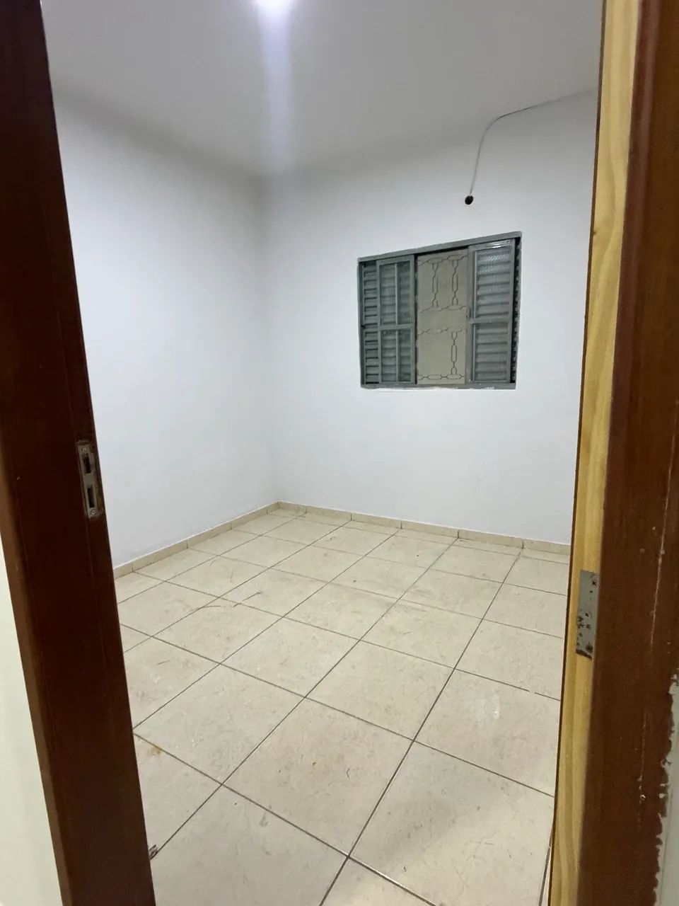 Aluga se casa  - Foto 4