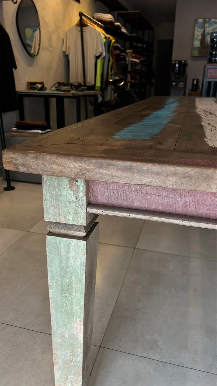 Mesa de madeira maciça  - Foto 4