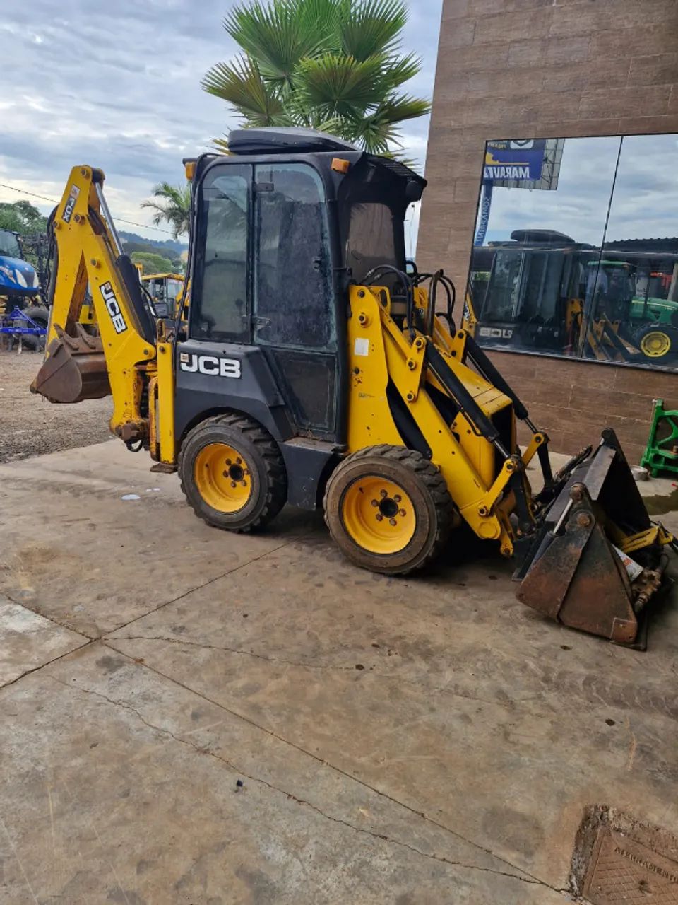 Mini Retroescavadeira JCB 1CX ano 2008 cabinada - Foto 2