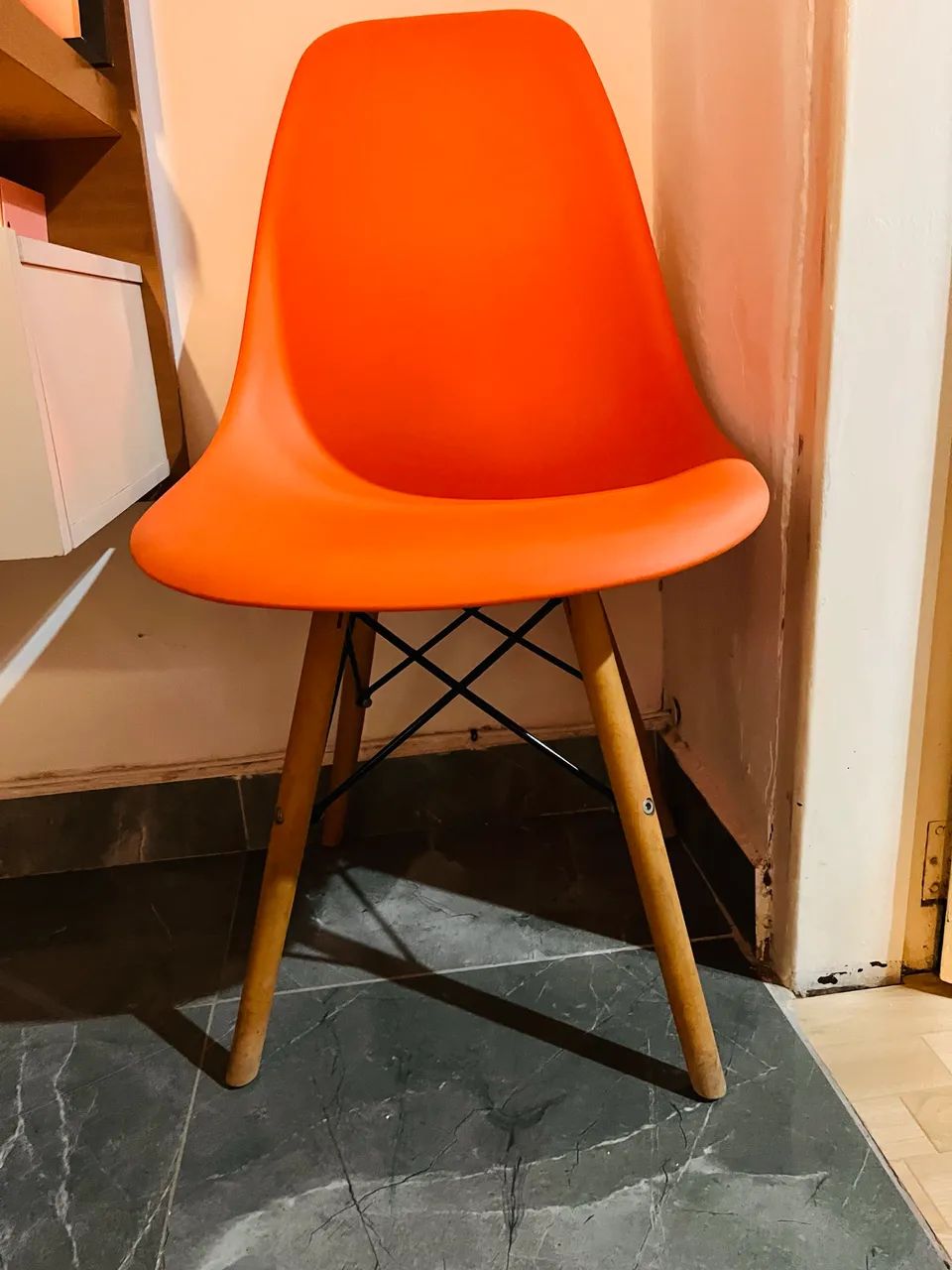 Cadeira eiffel Laranja