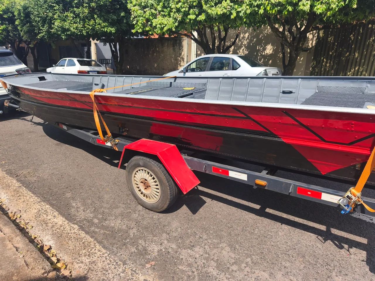 Barco e carreta  - Foto 2