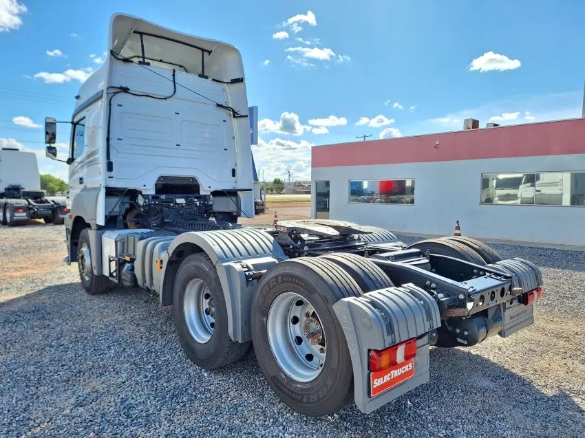 MB Axor 2544S ano 2021 Suspensão de mola - Foto 4