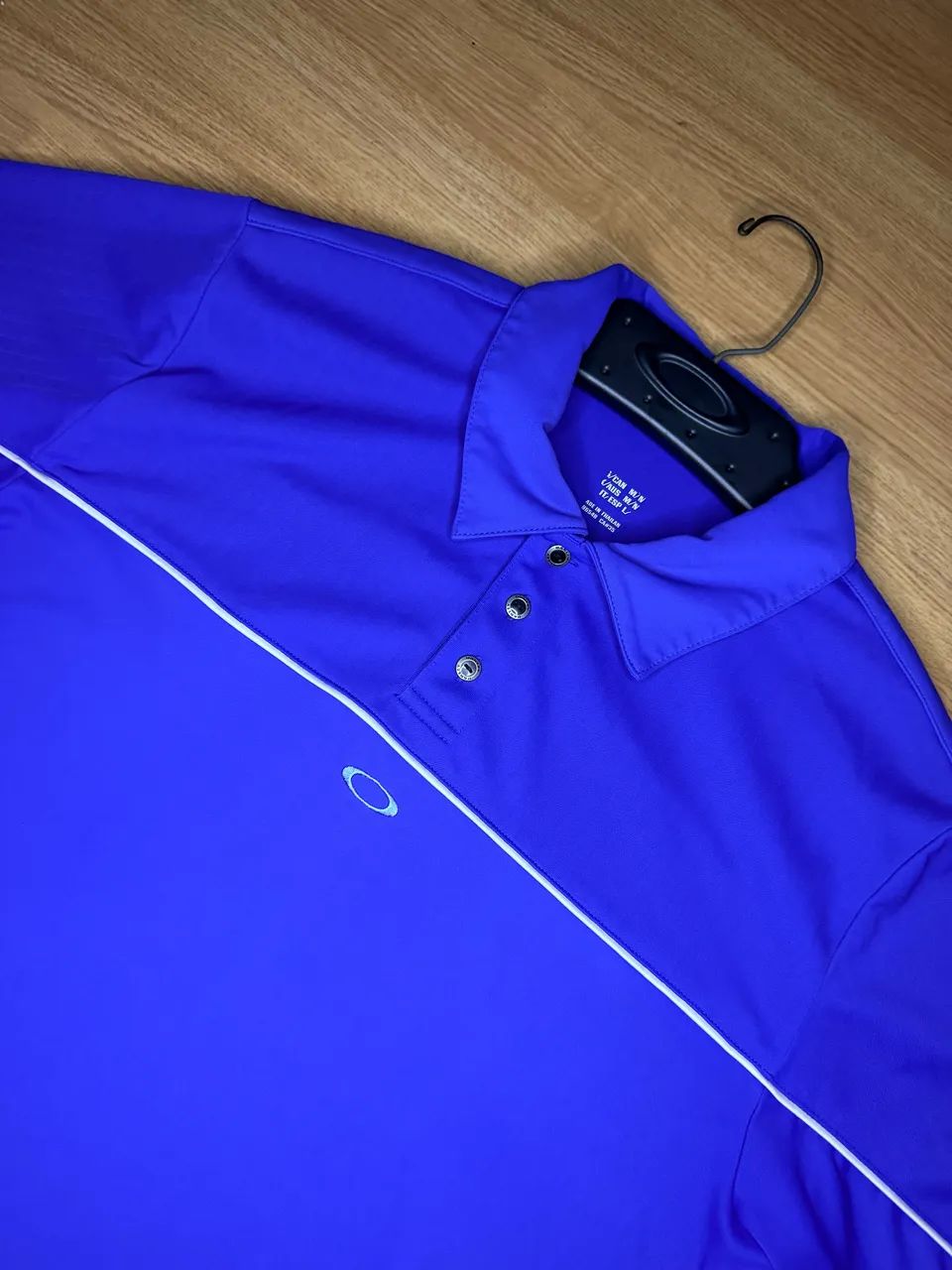 Camiseta Polo Oakley Regular Fit - Foto 2